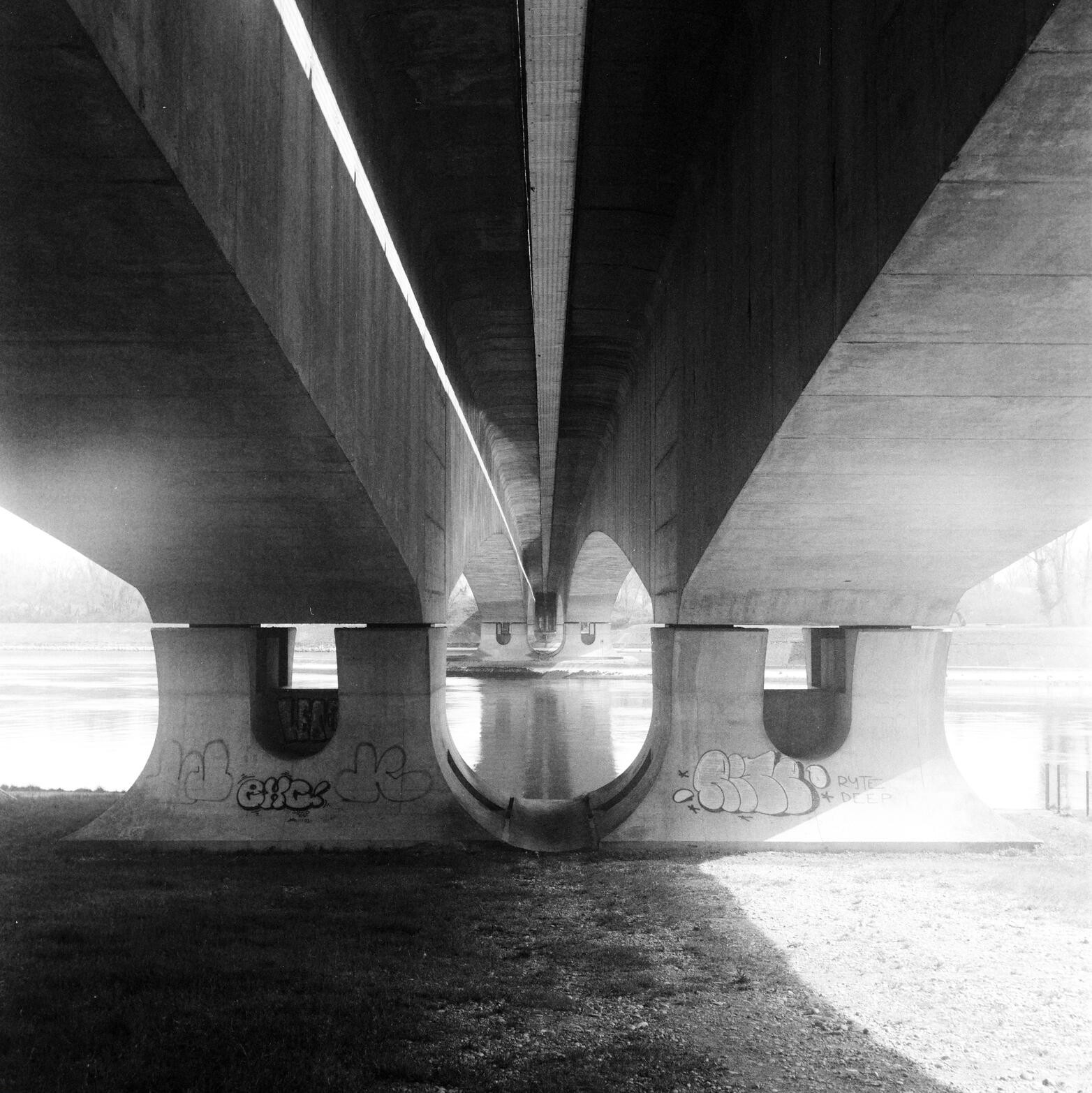 rolleiflex-bridge2 rolleiflex-bridge2